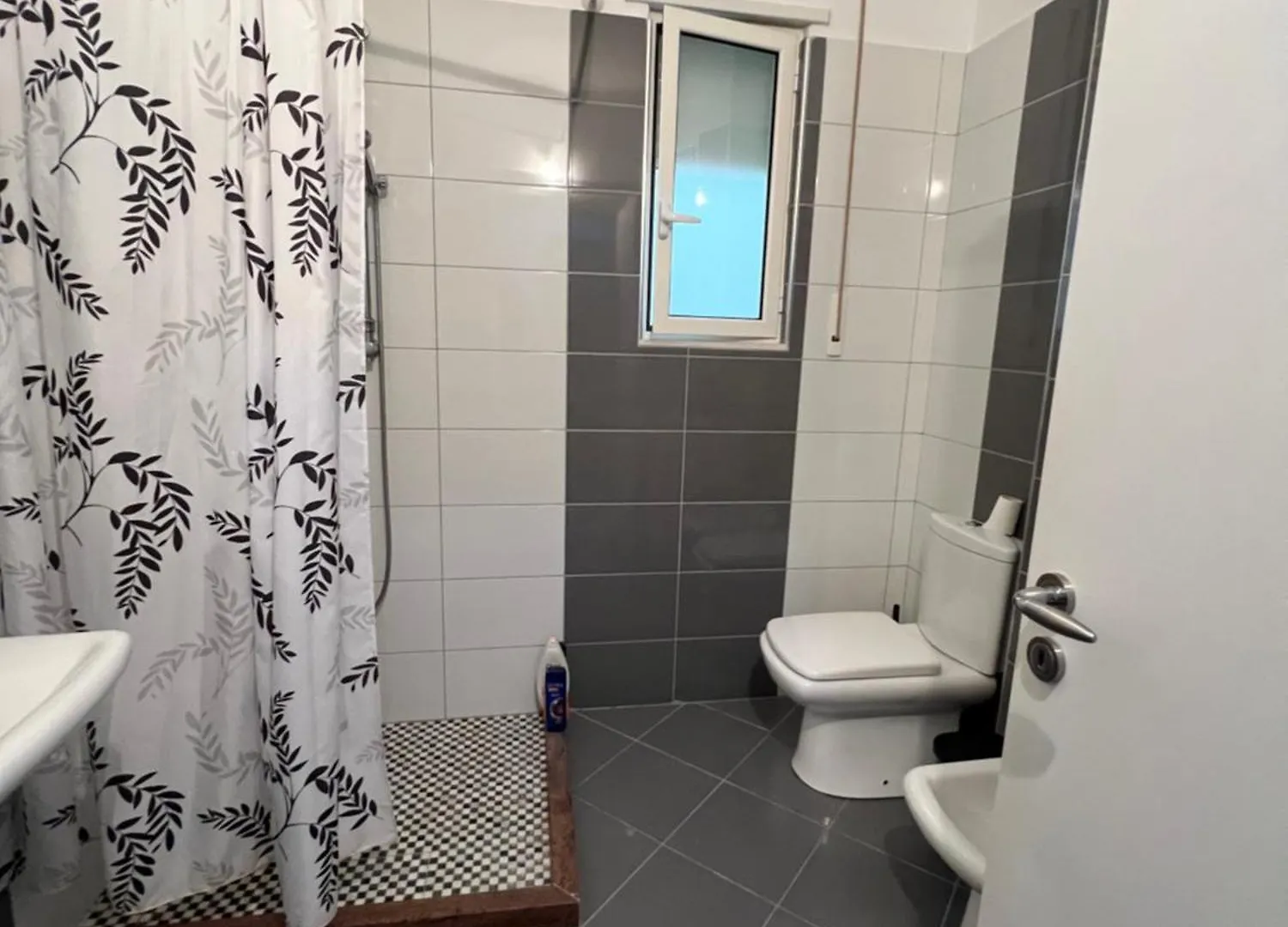 Desa Seaside Apartment Vlore 0*,  Albania
